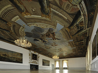 Dauerausstellung HISTORIE – Schloss Dyck - historischer Saal