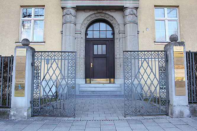GALERIE REYGERS, Eingang Galerie