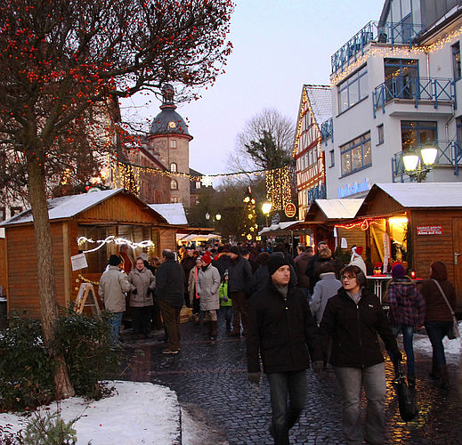 Traditioneller Weihnachtsmarkt in Laubach