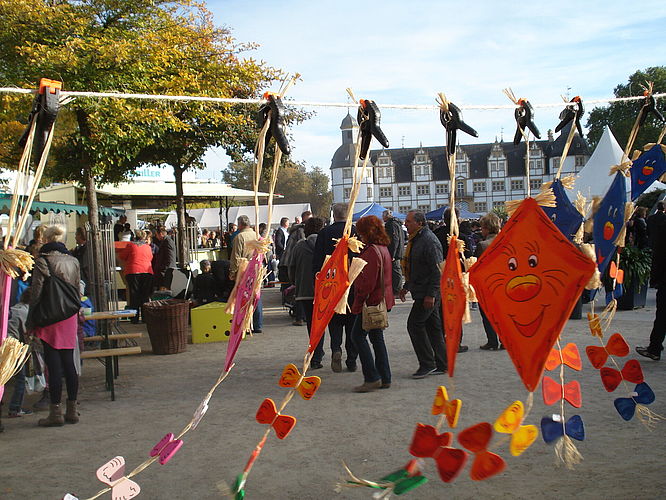 Ausklang „SchlossSommer“ im Schlosspark Neuhaus