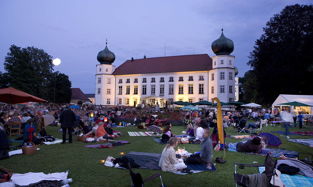 GARTENTAGE AUF SCHLOSS TÜSSLING