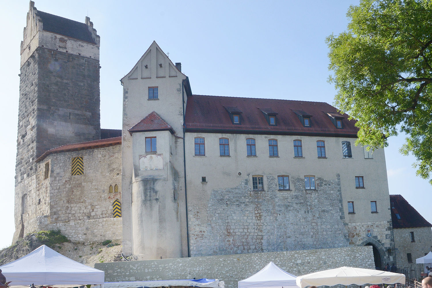 Burg Katzenstein, Veranstaltungen auf der Stauferburg