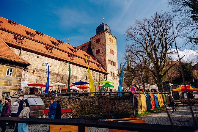 Lenzrosen & Ostermarkt Schloss Thurnau