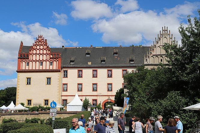 Schloss Trebsen „Schloss- & Gartenmarkt“