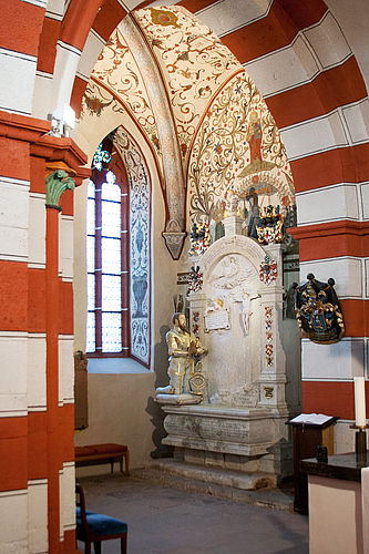 Evangelische Stadtkirche Laubach, Grabmal für Graf Friedrich Magnus (1563)