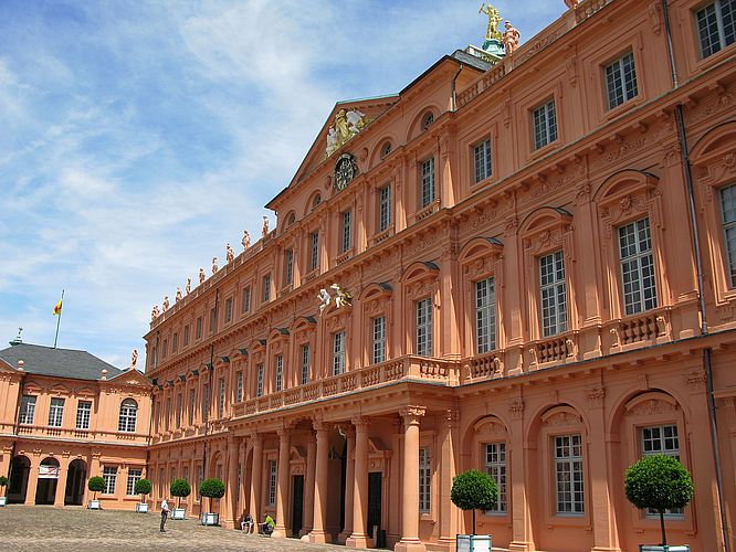 Residenzschloss Rastatt, der Ehrenhof