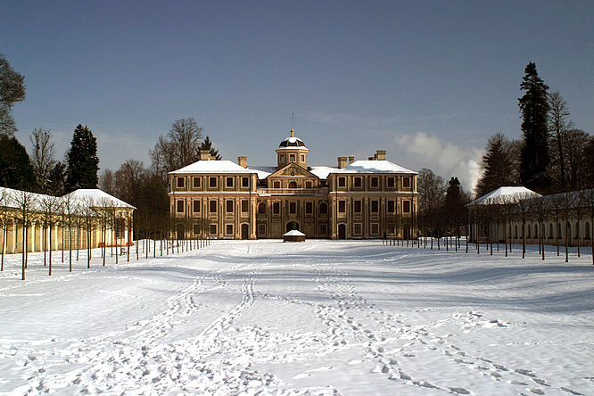 Schloss Favorite Rastatt im Schnee