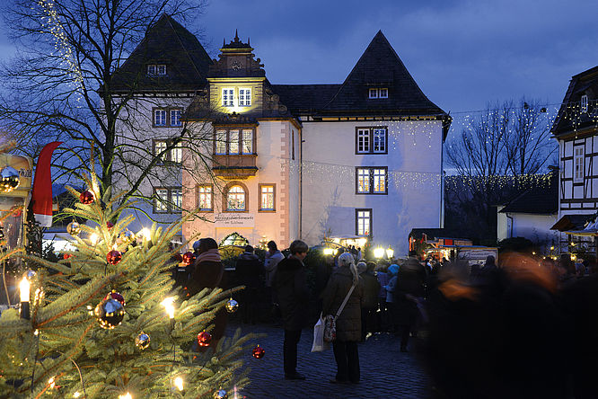 Weihnachtsmarkt auf Schloss FÜRSTENBERG
