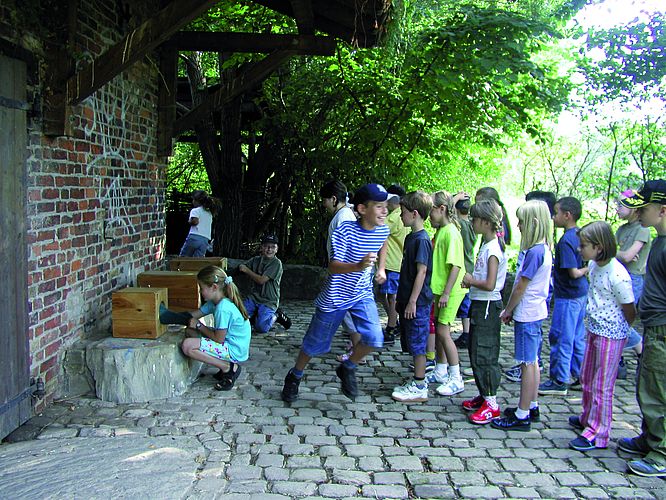 Schloß und Schlosspark Neuhaus, Grünes Klassenzimmer - Natur erleben und Umwelt schützen
